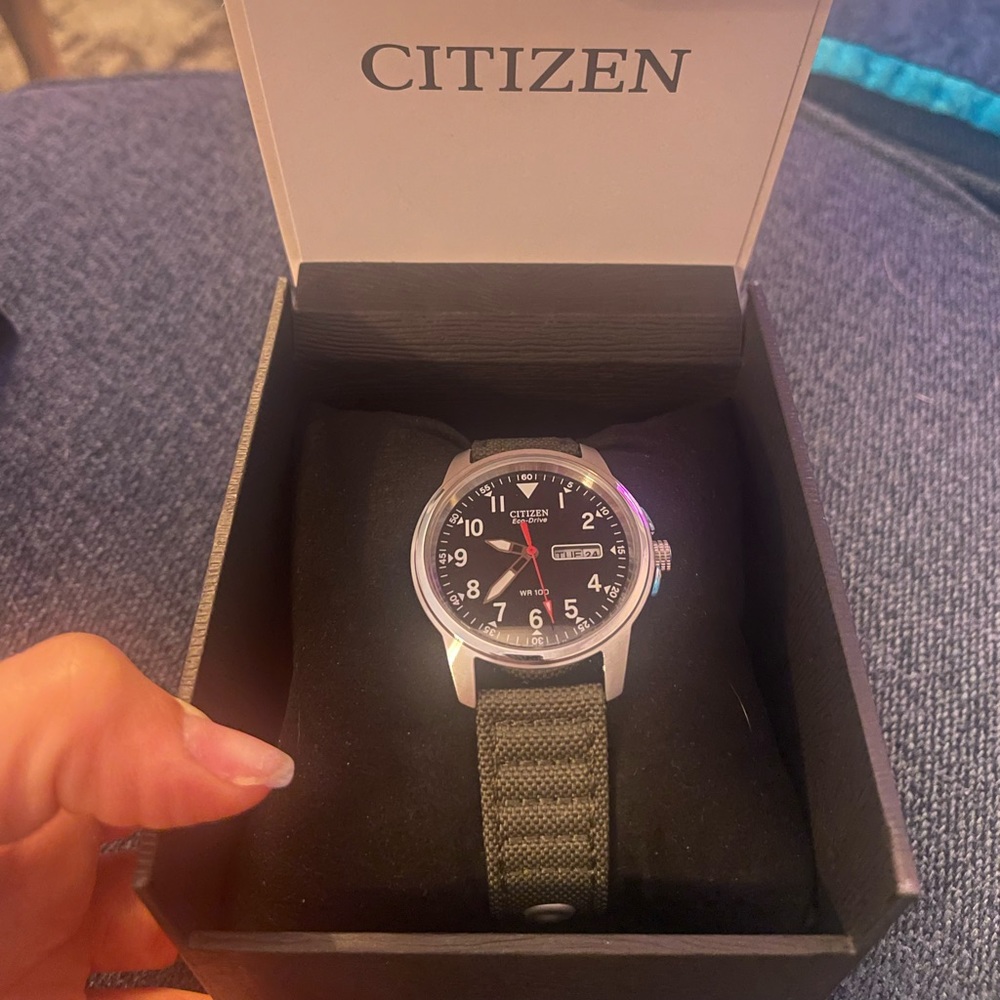 Citizen Eco-drive Men’s Watch. Water resistant.